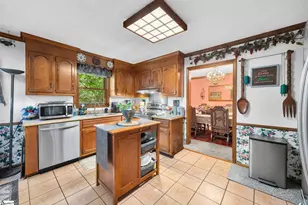 120 E Woodburn Dr, Taylors, SC 29687 - Photo 6