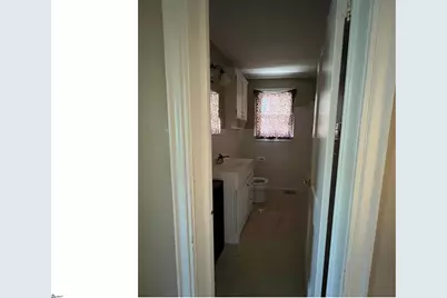 2507 Poinsett Highway, Greenville, SC 29609 - Photo 16