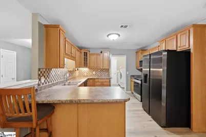 340 Camperdown Court, Easley, SC 29642 - Photo 8