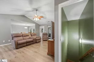 340 Camperdown Ct, Easley, SC 29642 - Photo 26