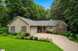 340 Camperdown Ct, Easley, SC 29642 - Photo 2