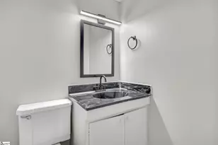 6526 White Horse Rd, Greenville, SC 29611 - Photo 4