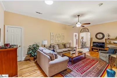 111 Bouchillion Drive, Greenville, SC 29615 - Photo 10