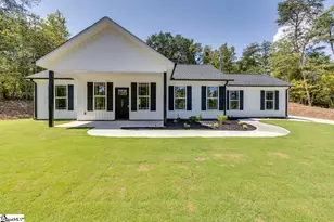 1421 White Horse Rd Ext, Travelers Rest, SC 29690 - Photo 2