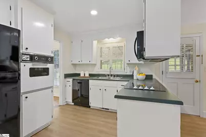128 Colvin Road, Greenville, SC 29615 - Photo 14
