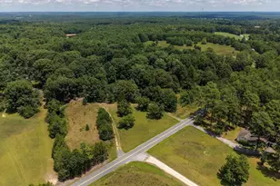 1808 Poole Town Rd, Laurens, SC 29360 - Photo 32