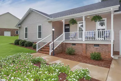 409 Jassamine Court, Greenville, SC 29611 - Photo 2