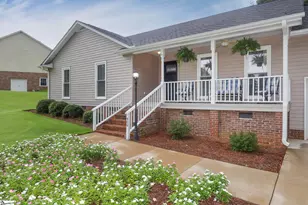 409 Jassamine Ct, Greenville, SC 29611 - Photo 2