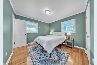 119 W Montclair Avenue, Greenville, SC 29609 - Photo 4