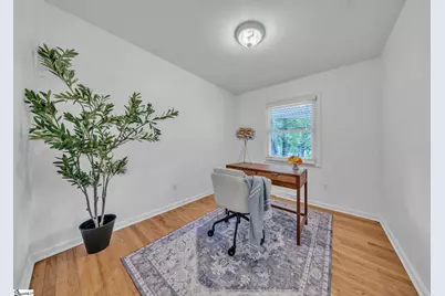 119 W Montclair Avenue, Greenville, SC 29609 - Photo 10