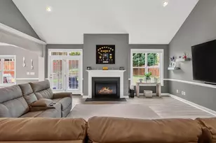 331 Leigh Creek Dr, Greenville, SC 29681 - Photo 6