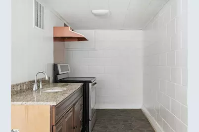 200 Sherwood Drive, Laurens, SC 29360 - Photo 30