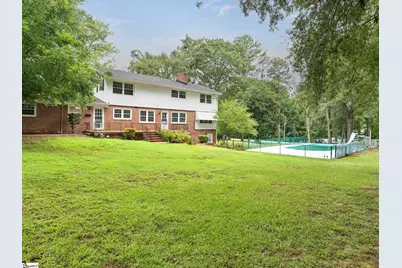 200 Sherwood Drive, Laurens, SC 29360 - Photo 34