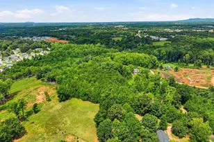 129 Evelyn Dr, Greenville, SC 29605 - Photo 8