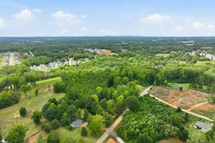 129 Evelyn Dr, Greenville, SC 29605 - Photo 18