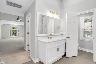 109 E Hypericum Ln, Greenville, SC 29615 - Photo 44