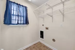 205 Summitbluff Dr, Greenville, SC 29617 - Photo 22