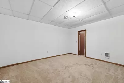3184 N Hwy 14, Greer, SC 29651 - Photo 32