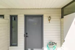 124 Shockley St, Taylors, SC 29687 - Photo 2