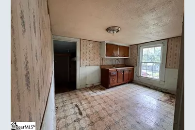 315 W Beattie Street, Liberty, SC 29657 - Photo 6