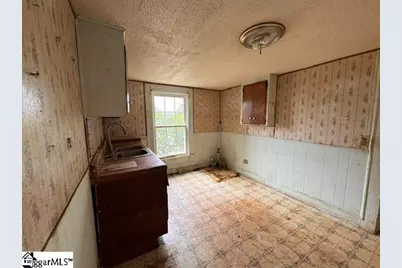 315 W Beattie Street, Liberty, SC 29657 - Photo 8