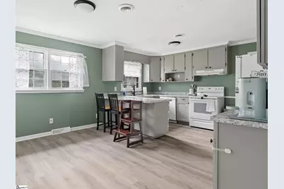 2740 Torrington Road, Laurens, SC 29360 - Photo 8