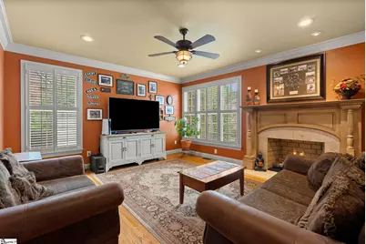 10 Knights Bridge Drive, Simpsonville, SC 29681 - Photo 2