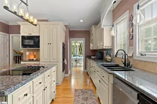 10 Knights Bridge Dr, Simpsonville, SC 29681 - Photo 6