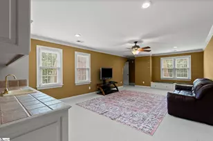 10 Knights Bridge Dr, Simpsonville, SC 29681 - Photo 28