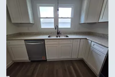 8 W First Street, Williamston, SC 29697 - Photo 6