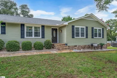 104 Menlo Drive, Simpsonville, SC 29680 - Photo 2