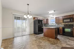 640 Clarion Ct, Boiling Springs, SC 29316 - Photo 4