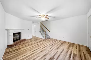 504 S Townes Ct, Spartanburg, SC 29301 - Photo 2