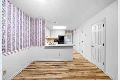504 S Townes Court, Spartanburg, SC 29301 - Photo 6