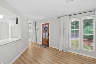 114 Brookview Cir, Greenville, SC 29605 - Photo 8