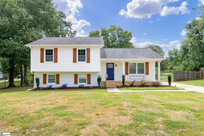 420 Cloverdale Lane, Simpsonville, SC 29681 - Photo 1