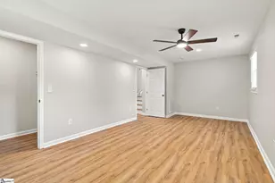 420 Cloverdale Ln, Simpsonville, SC 29681 - Photo 16