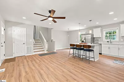 420 Cloverdale Lane, Simpsonville, SC 29681 - Photo 6