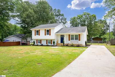 420 Cloverdale Lane, Simpsonville, SC 29681 - Photo 2