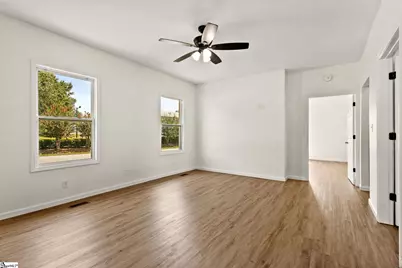101 Gordon Street, Clinton, SC 29325 - Photo 6