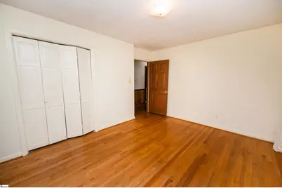 108 Ridgeway Drive, Spartanburg, SC 29301 - Photo 14