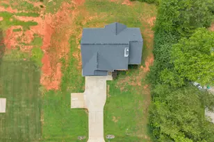 27 Carriage Dr, Greer, SC 29651 - Photo 40