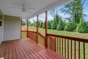 27 Carriage Dr, Greer, SC 29651 - Photo 34