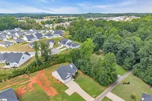 27 Carriage Dr, Greer, SC 29651 - Photo 42