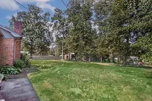120 Pineview Dr, Easley, SC 29642 - Photo 4