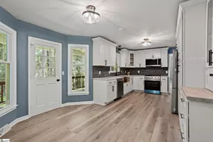 201 Hillpine Dr, Simpsonville, SC 29681 - Photo 8
