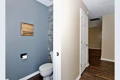 305 N Chestnut Street, Seneca, SC 29678 - Photo 20