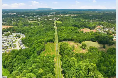 [Address not provided], Greenville, SC 29605 - Photo 2