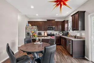 904 Liberty Walk Ln, Simpsonville, SC 29681 - Photo 4