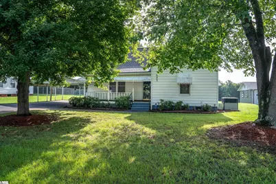 609 S Georgia Avenue, Chesnee, SC 29323 - Photo 1